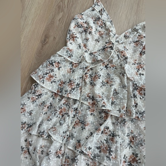 Beige & Floral Dress | Size Medium | Worn Once - Picture 2 of 3
